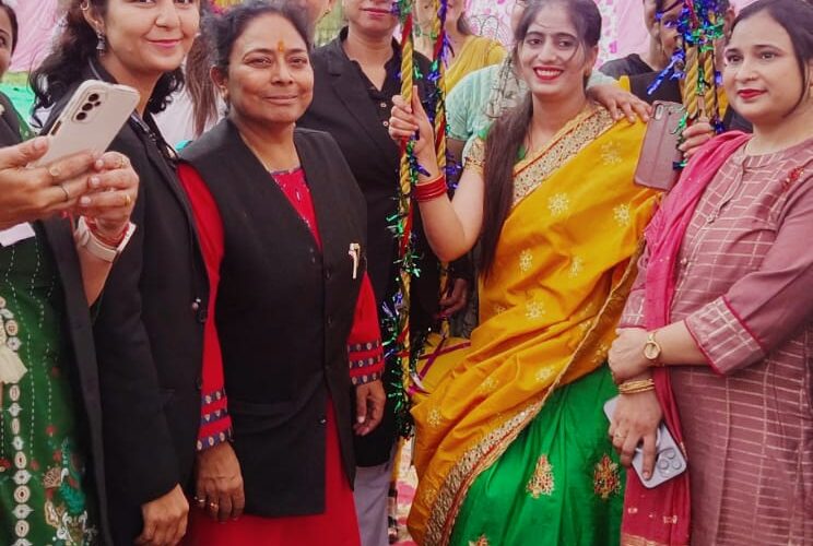 डिस्ट्रिक्ट बार एसोसिएशन हरिद्वार की महिला अधिवक्ताओं ने मनाया हरियाली तीज…