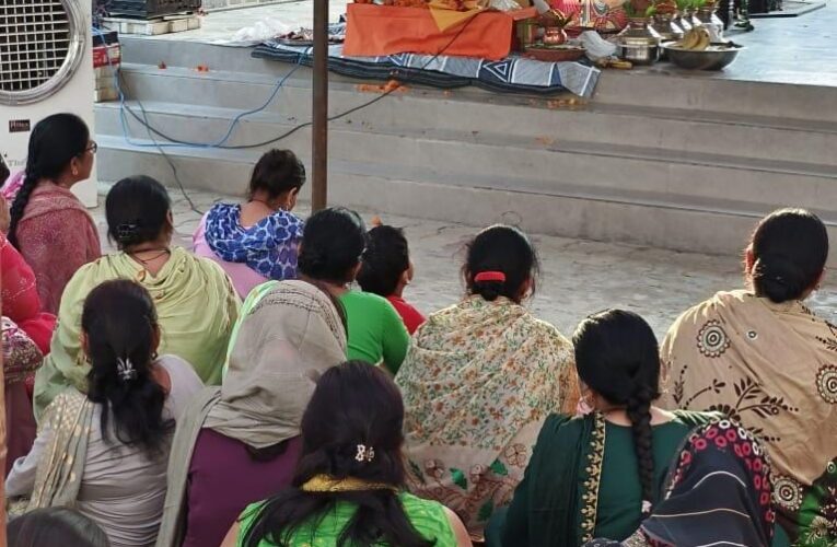 श्री बालाजी धाम सिद्धबलि हनुमान नर्मदेश्वर महादेव मंदिर में श्रीमद् देवीभागवत महापुराण कथा जारी…