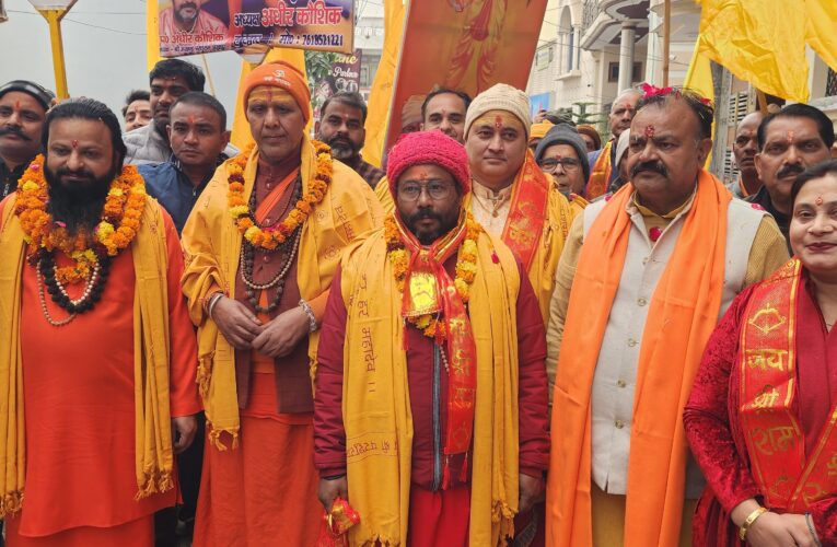 मुख्यमंत्री योगी आदित्यनाथ के नेतृत्व में दिव्य भव्य रूप से संपन्न होगा प्रयागराज महाकुंभ मेला -पंडित अधीर कौशिक।