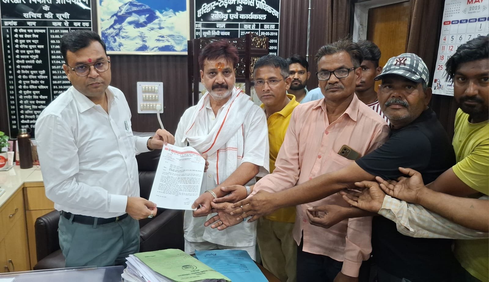 स्मार्ट कॉरिडोर योजना में सम्मिलित किए जाने की मांग को लेकर लघु व्यापारियों ने पैदल मार्च निकालकर एचआरडीए उपाध्यक्ष के नाम संबोधित ज्ञापन किया प्रेषित…