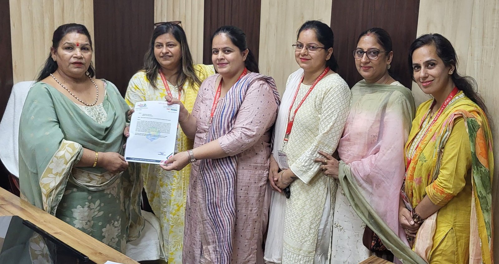 वसुधैव कुटुंम्बकम् फाउंडेशन ने मेयर से पर्यावरण दिवस पर जागरूकता कार्यक्रम के लिए की अपील…