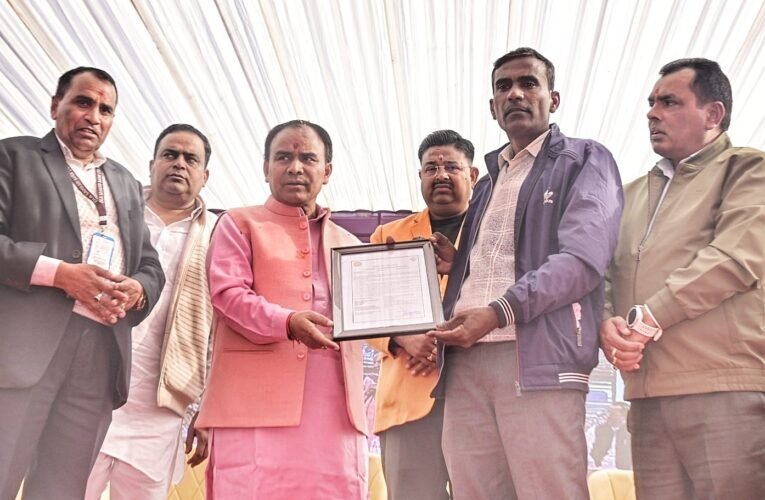 सहकारिता मंत्री धन सिंह रावत ने ऋषिकुल मैदान में आयोजित सहकारिता मेले में किया प्रतिभाग…