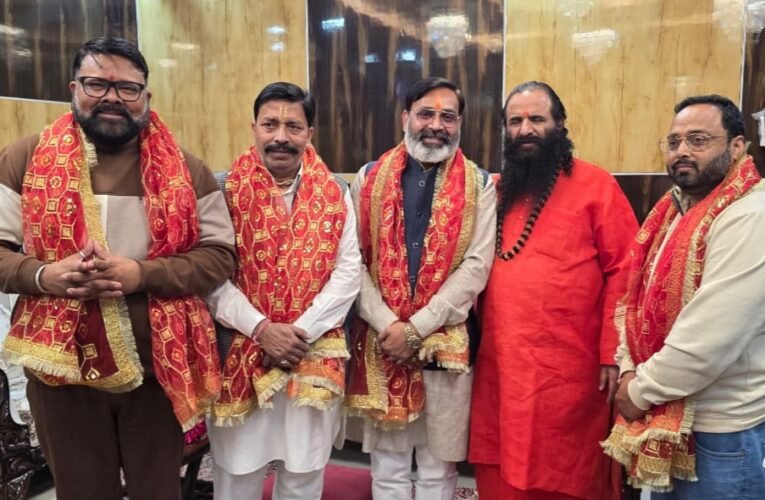 समाजसेवा के क्षेत्र में उल्लेखनीय भूमिका निभा रहा है एस.के. सैनी आस्था हेल्प फाउंडेशन -श्रीमहंत रविंद्रपुरी।