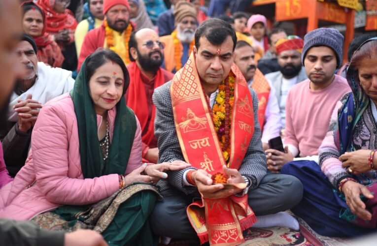 जिला महामंत्री बनने के बाद संजीव चौधरी ने हर की पैड़ी पहुंचकर किया गंगा पूजन…